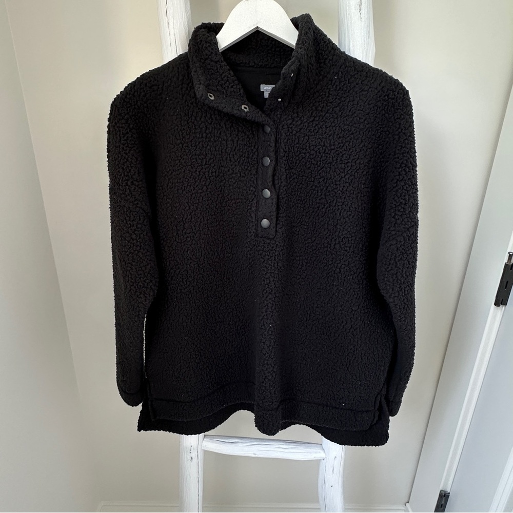 Aerie Black Teddy Pullover Jacket Size Small